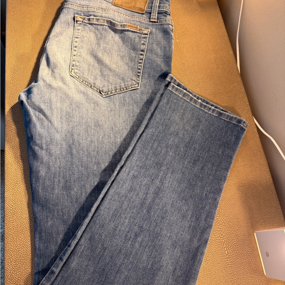 Joe's Jeans Straight Fit in Light Blue